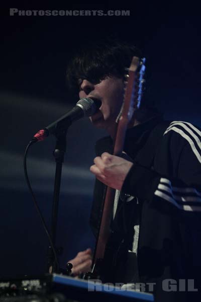 PANDA BEAR - 2010-03-10 - PARIS - Cabaret Sauvage - 